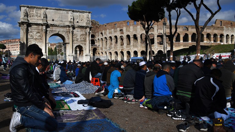 
Right-wing parties have called for a blanket ban on any mosques built with funds from donors outside of Italy [AFP]
