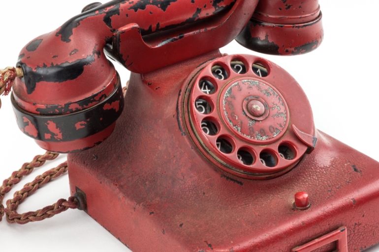 Adolf Hitler''s Fuehrerbunker telephone up for auction
