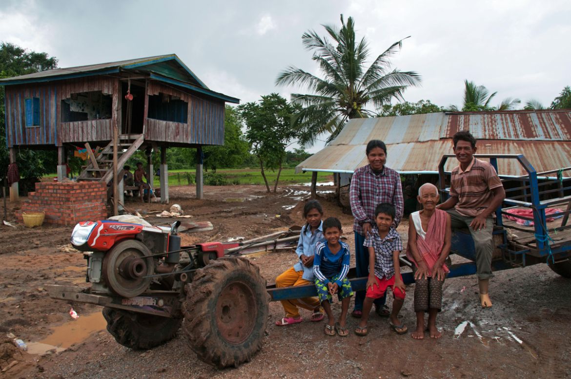 Cambodia landmines/ Please Do Not Use