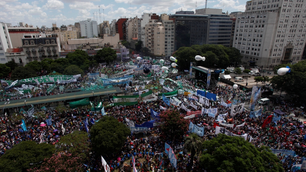Demonstrators protest against labour reforms during a Truckers' union march in Buenos Aires [Martin Acosta/Reuters] 
