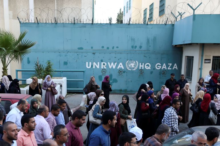 Palestinian employees of United Nations Relief and Works Agency (UNRWA) take part in a protest against job cuts by UNRWA, in Gaza City September 19 2018